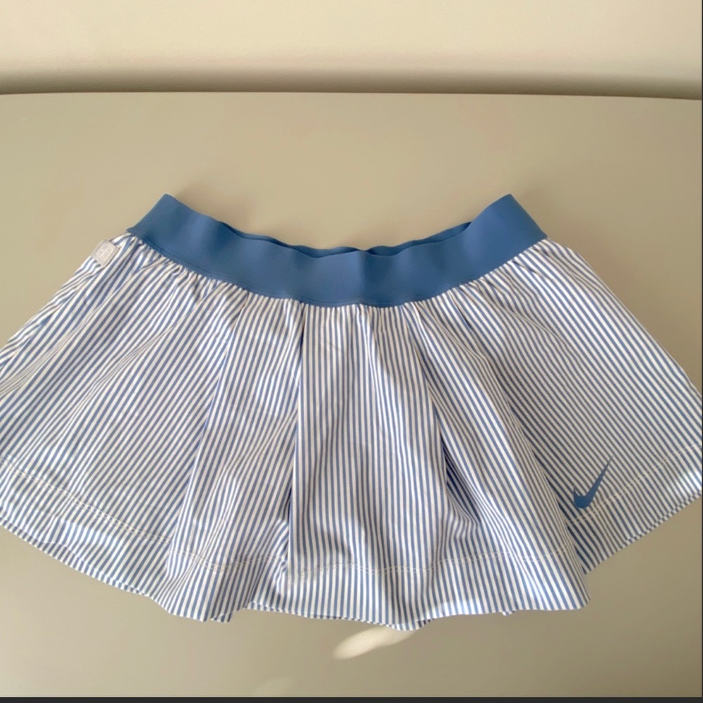 Final Price  - Nike Tennis / Pickleball Skirt Super Cute Like new Condition